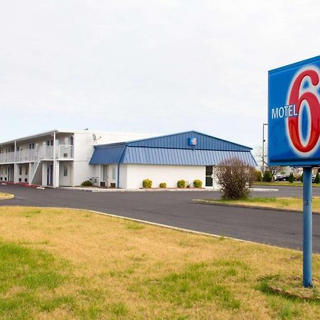 Country Yard Inn And Suites Sikeston Buitenkant foto