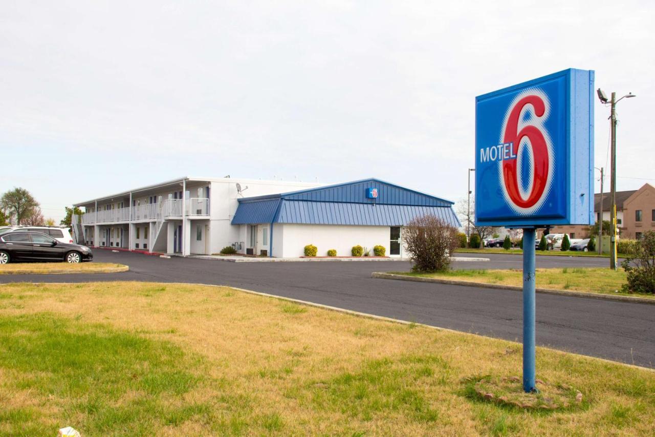 Country Yard Inn And Suites Sikeston Buitenkant foto